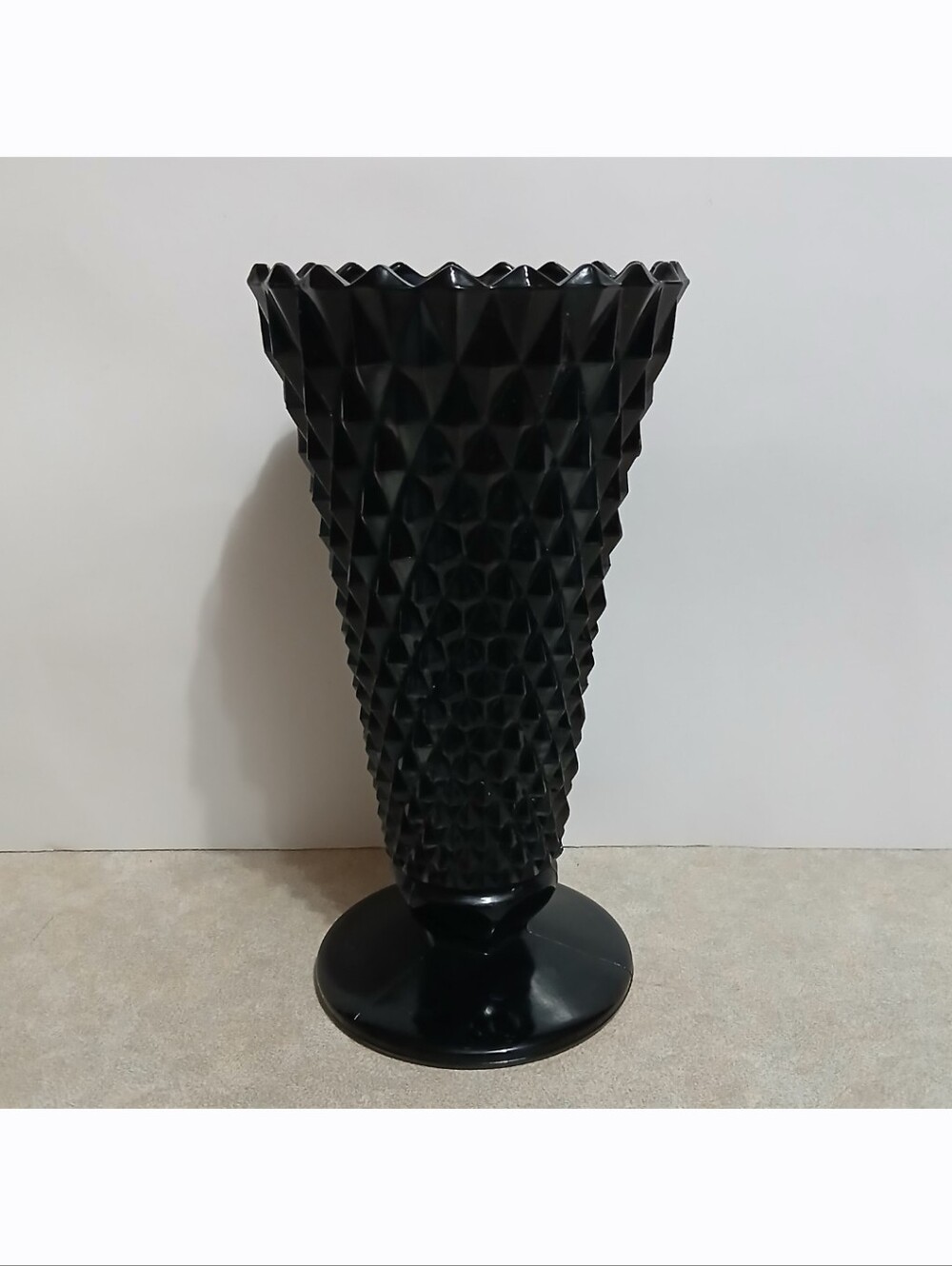 Vintage Indiana Glass Co. Tiara Cameo Black Diamond Point Pedestal Vase